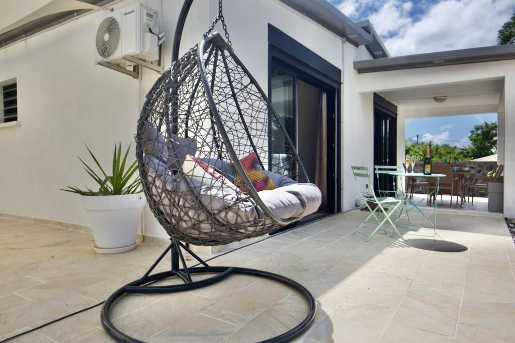 Villa Du Beau Vallon 2 Jacuzzi Privatif Et Piscine Chauffee Partagee Saint-Benoît Esterno foto
