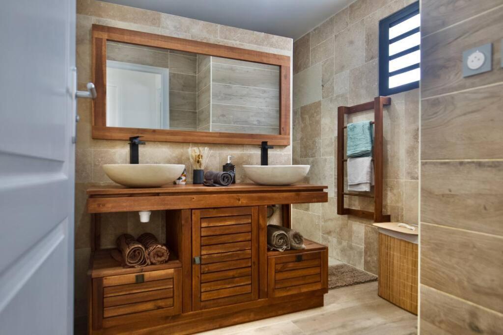 Villa Du Beau Vallon 2 Jacuzzi Privatif Et Piscine Chauffee Partagee Saint-Benoît Esterno foto